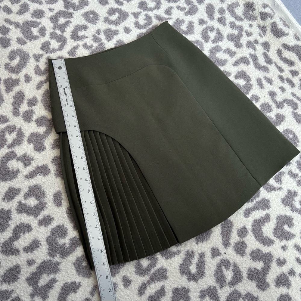 Karen Millen Dark Green Mini Skirt - Picture 4 of 8